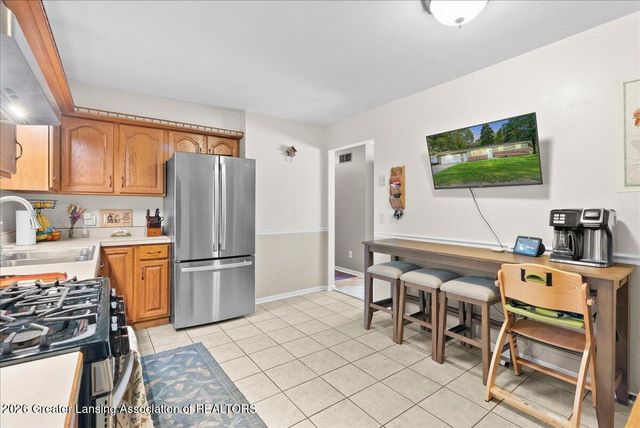 912 W Shepherd Street, Charlotte, MI 48813