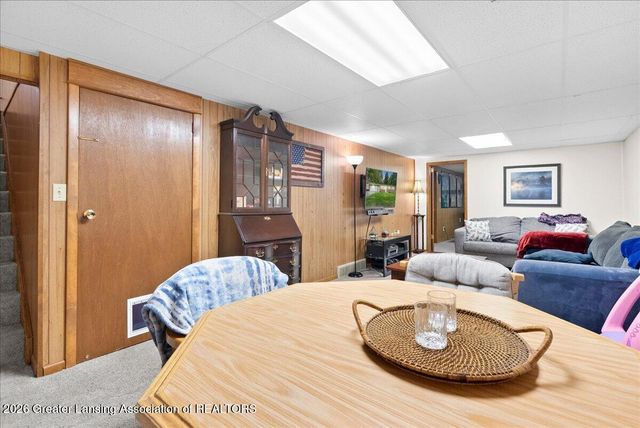 912 W Shepherd Street, Charlotte, MI 48813
