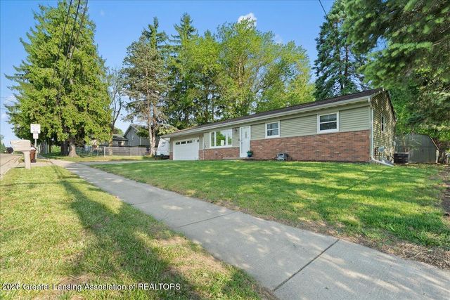 912 W Shepherd Street, Charlotte, MI 48813