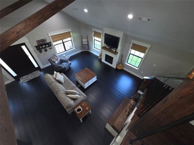 333 Edgewood, Onalaska, TX 77360
