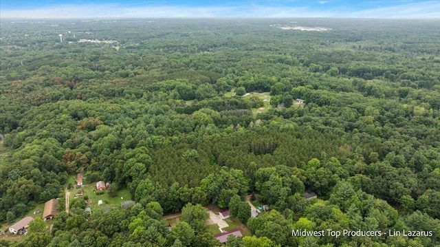 8270 Bradley Road, Belding, MI 48809