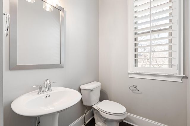 644 Five Oaks Blvd, Lebanon, TN 37087