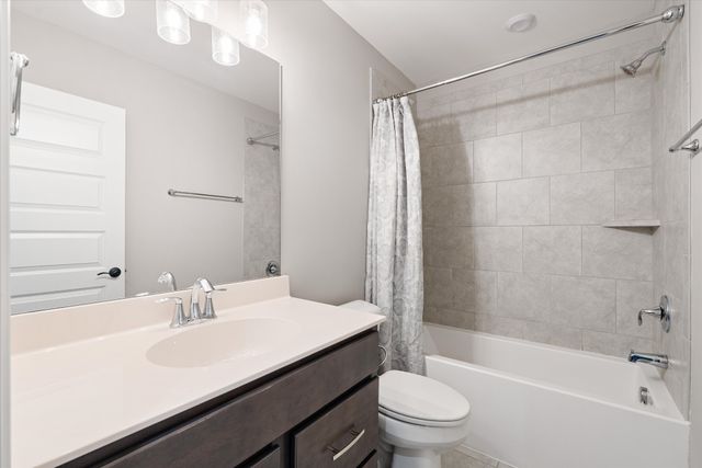 644 Five Oaks Blvd, Lebanon, TN 37087