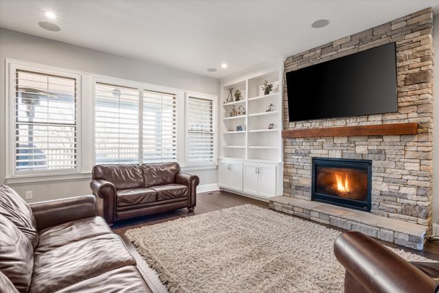 644 Five Oaks Blvd, Lebanon, TN 37087