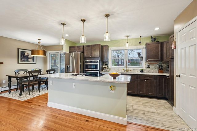 3 Garden Drive, New Windsor, NY 12553