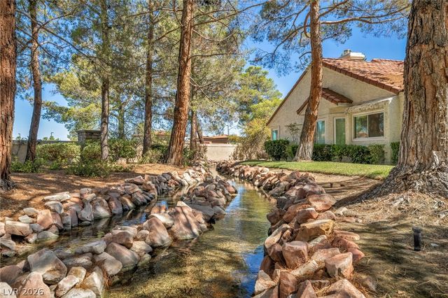6954 Emerald Springs Lane, Las Vegas, NV 89113