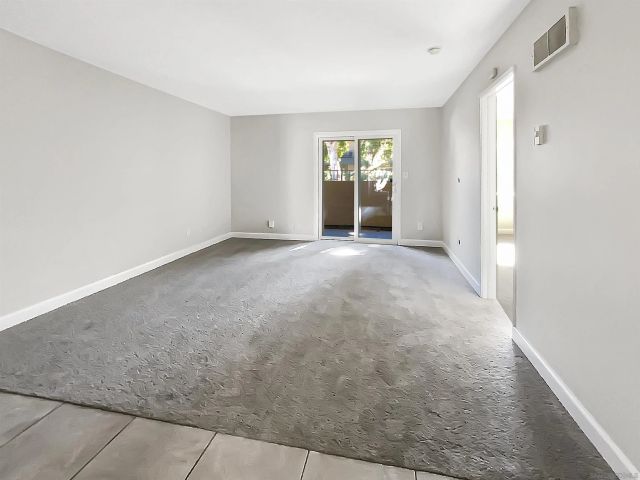 7405 Charmant Dr 2427, San Diego, CA 92122
