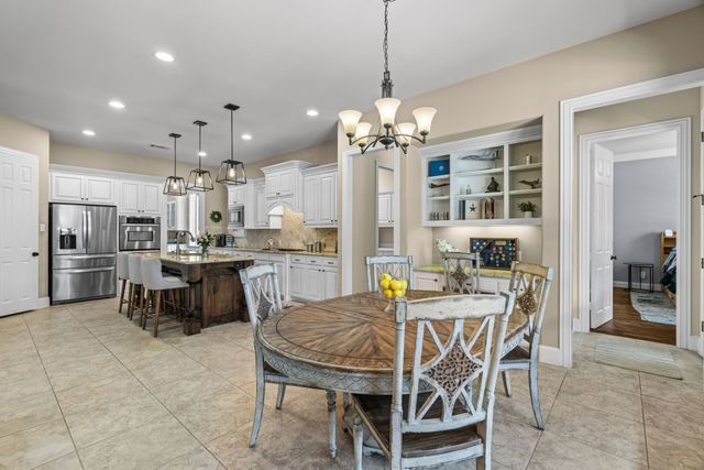 721 Kimbro Avenue, Lantana, TX 76226
