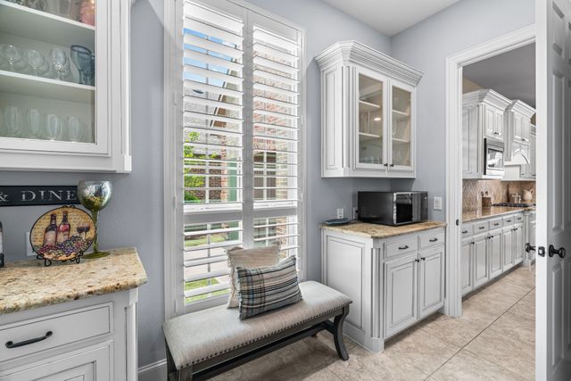 721 Kimbro Avenue, Lantana, TX 76226
