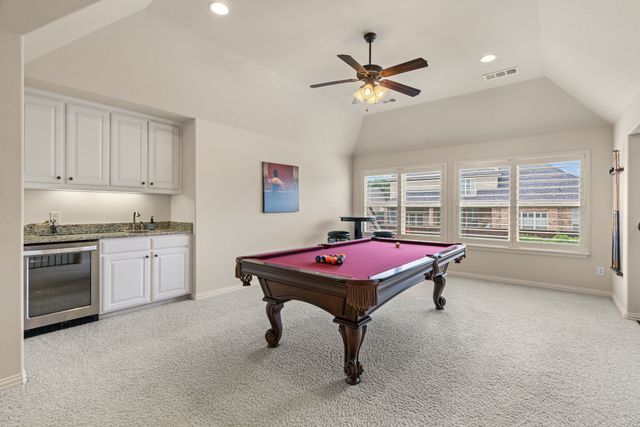 721 Kimbro Avenue, Lantana, TX 76226