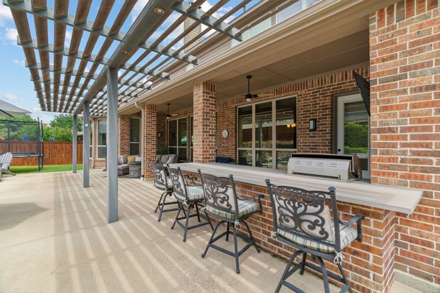 721 Kimbro Avenue, Lantana, TX 76226