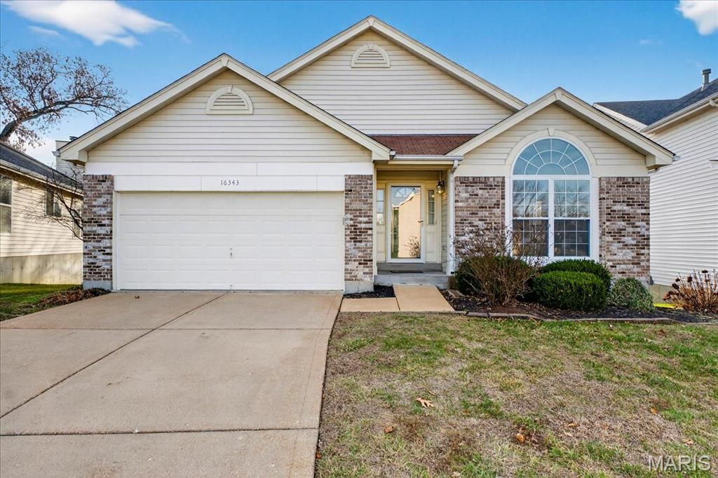16343 Sailor Cove Court, Wildwood, MO 63040