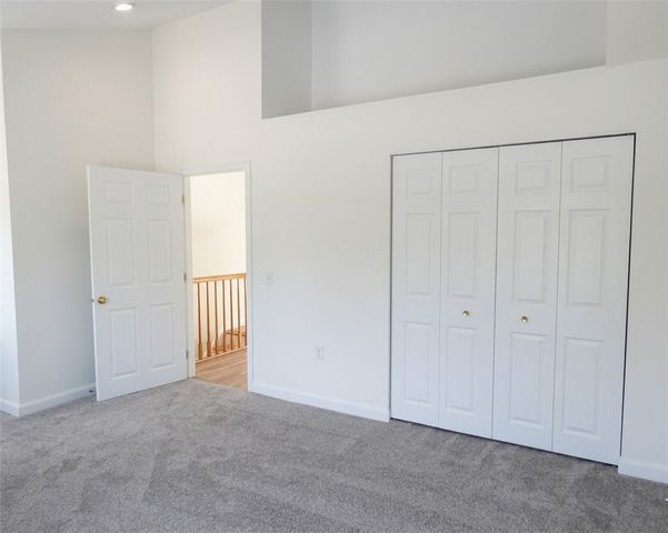 57 Lawton Brook Lane 57, Portsmouth, RI 02871