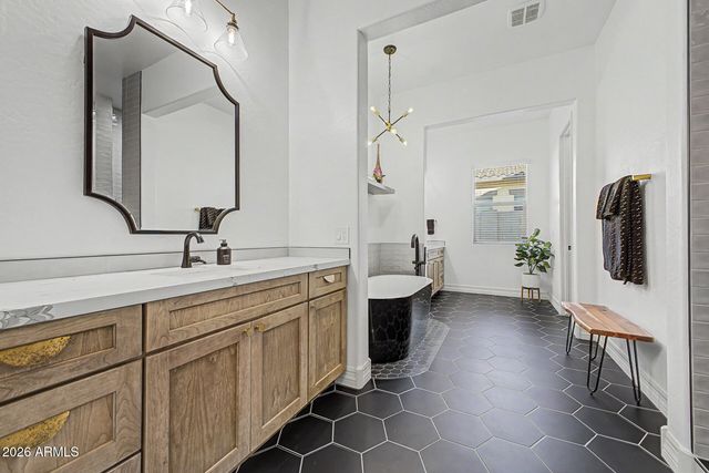 2910 E ATHENA Avenue, Gilbert, AZ 85297