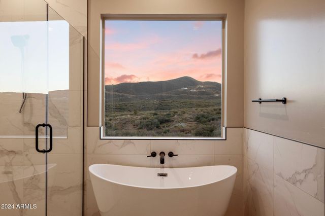 635 S GRANT WOODS Parkway, Dewey, AZ 86327