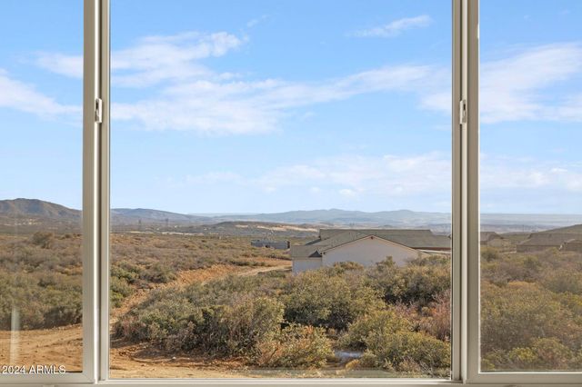 635 S GRANT WOODS Parkway, Dewey, AZ 86327