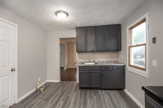 3409 W 86th Street, Cleveland, OH 44102