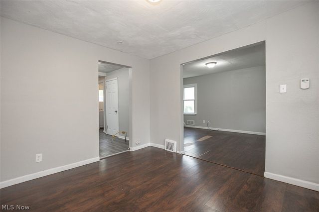 3409 W 86th Street, Cleveland, OH 44102