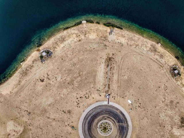 21526 Lake Fork Pt, Star, ID 83669
