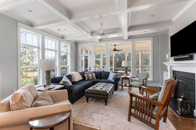 1525 Mossy Branch Way, Mount Pleasant, SC 29464