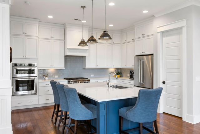 1525 Mossy Branch Way, Mount Pleasant, SC 29464