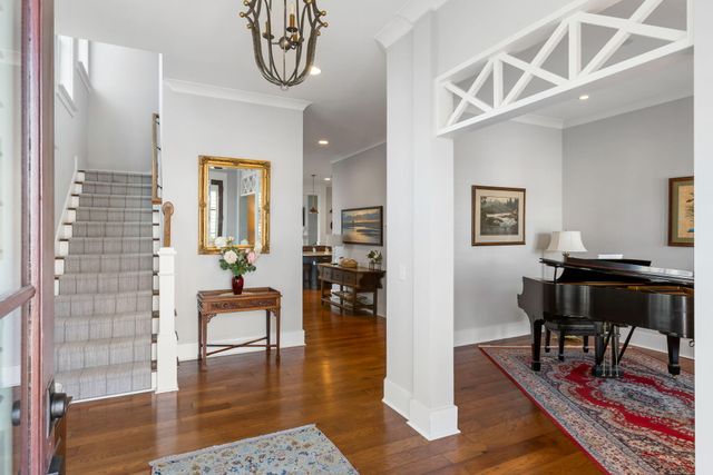 1525 Mossy Branch Way, Mount Pleasant, SC 29464