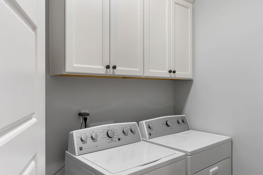 Image 29 of property listing at 1525 Mossy Branch Way, Mount Pleasant, SC 29464