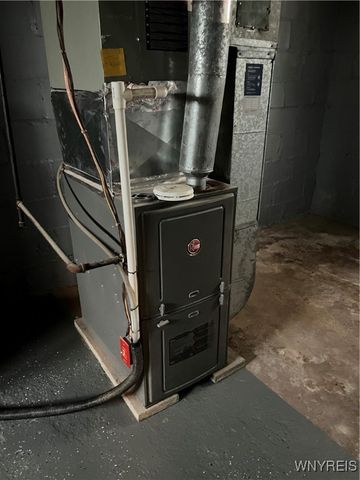 1 Wilson Parkway, Lockport City, NY 14094