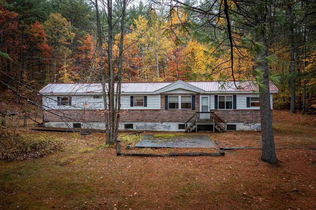126 Forest Pines Road, Madison, NH 03849