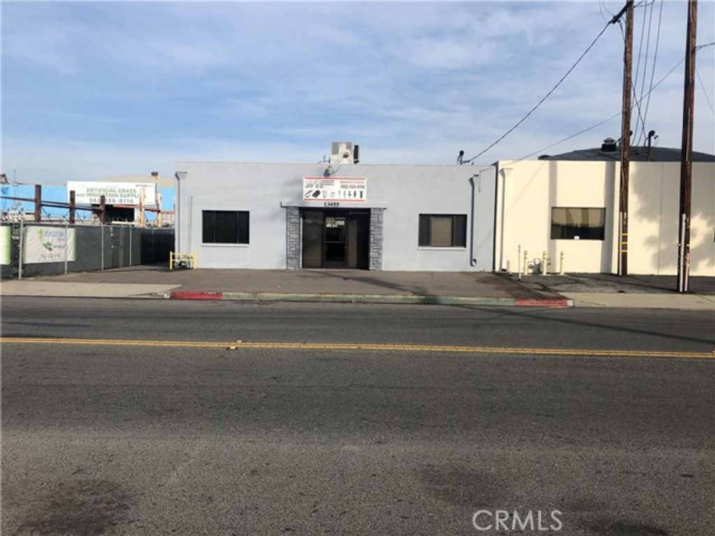 13455 Excelsior Drive, Santa Fe Springs, CA 90670