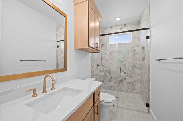 6630 King Oaks BLVD, Salado, TX 76571