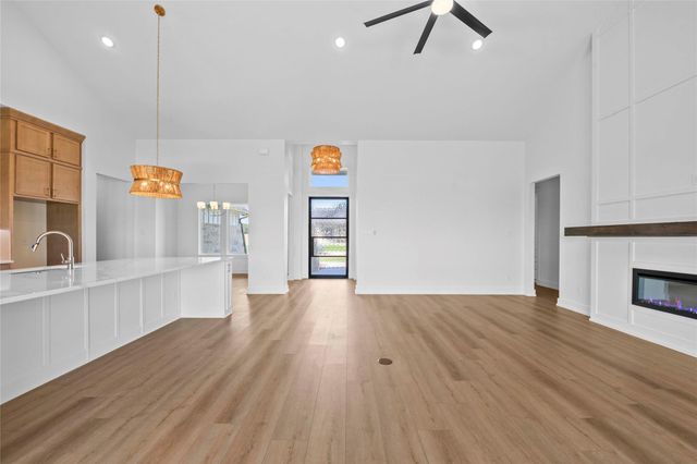 6630 King Oaks BLVD, Salado, TX 76571