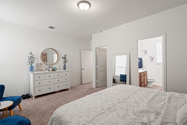 2008 Prickly Pear DR, Bastrop, TX 78602