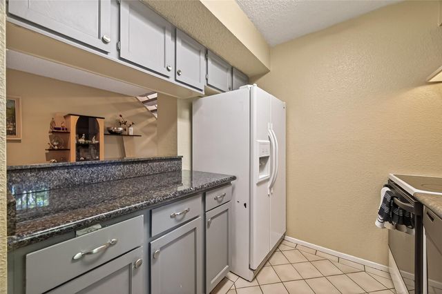 6201 Beverlyhill Street 1, Houston, TX 77057