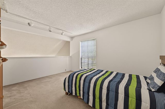 6201 Beverlyhill Street 1, Houston, TX 77057