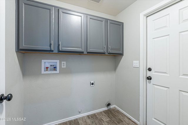 11001 E Indigo Bush Place, Tucson, AZ 85748