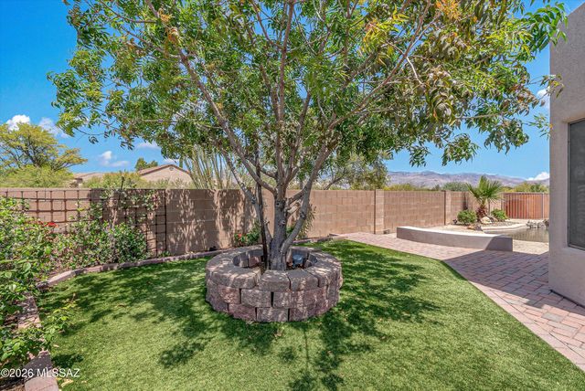 11001 E Indigo Bush Place, Tucson, AZ 85748