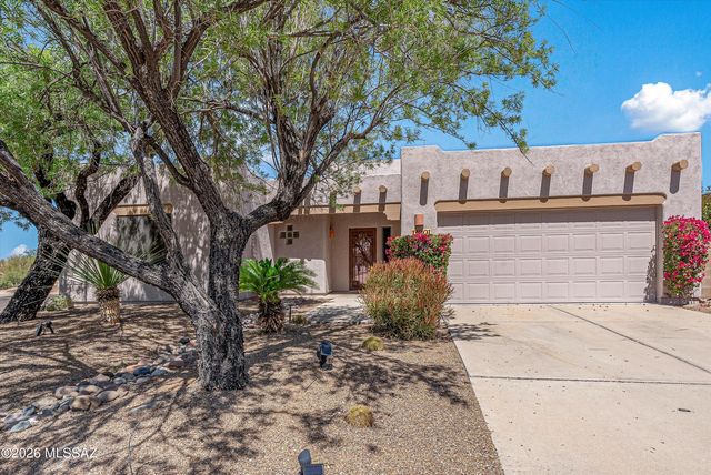11001 E Indigo Bush Place, Tucson, AZ 85748