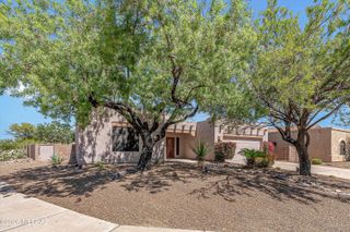 11001 E Indigo Bush Place, Tucson, AZ 85748
