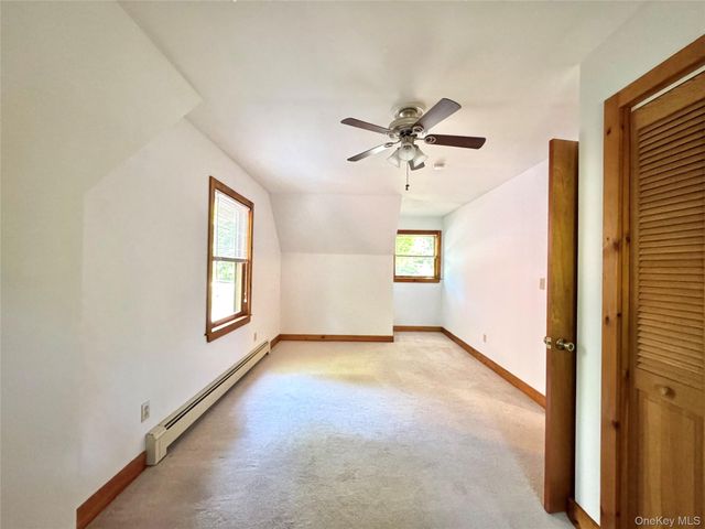 5 Will Palmer Road, Catskill, NY 12414