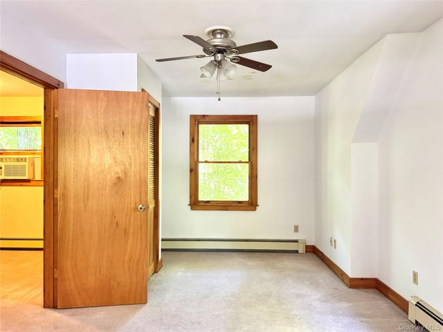 5 Will Palmer Road, Catskill, NY 12414