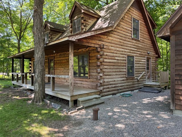5 Will Palmer Road, Catskill, NY 12414