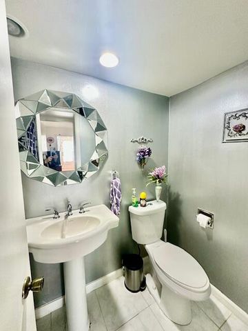 1080 Exeter E, Boca Raton, FL 33434