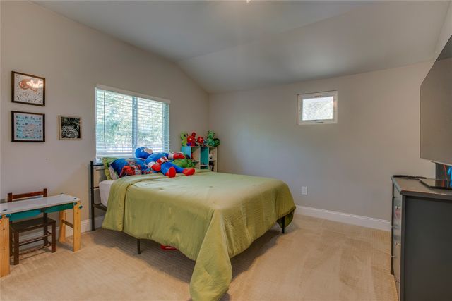 834 S Polk Street, Dallas, TX 75208