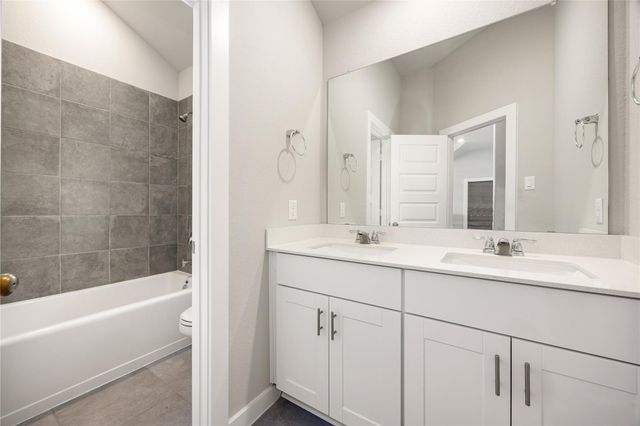 5814 Wayne Way, Rosenberg, TX 77471