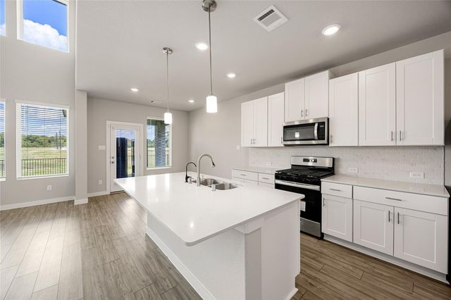 5814 Wayne Way, Rosenberg, TX 77471