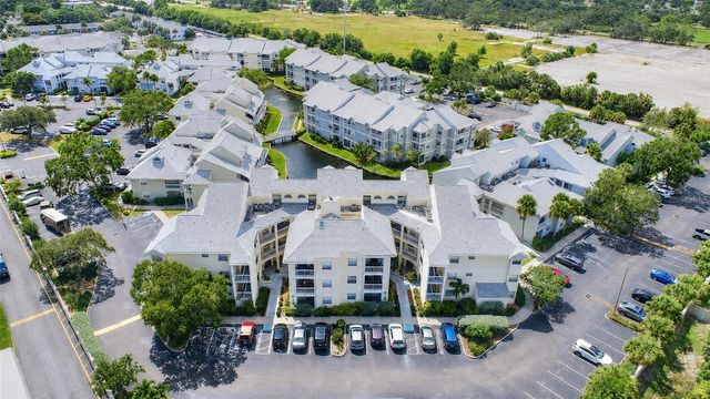 6817 STONES THROW CIRCLE N 17208, St Petersburg, FL 33710