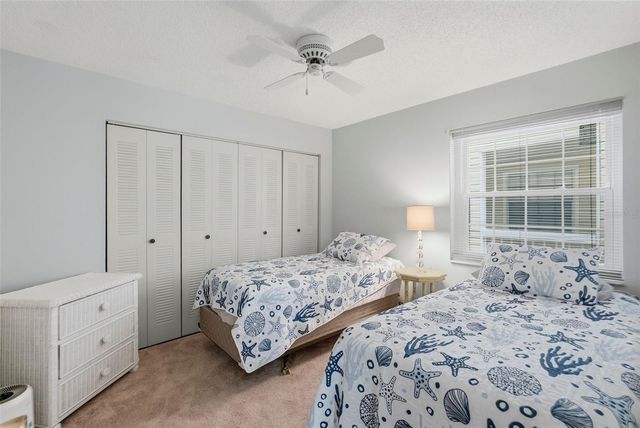 6817 STONES THROW CIRCLE N 17208, St Petersburg, FL 33710