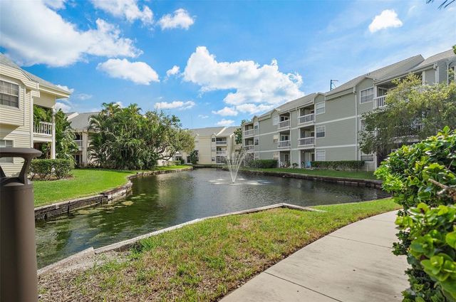 6817 STONES THROW CIRCLE N 17208, St Petersburg, FL 33710