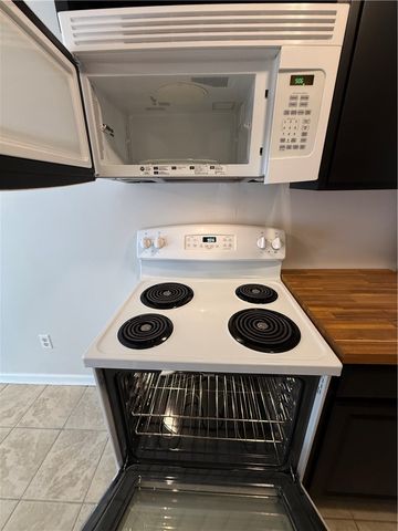 125 Maple Street 110, Pendleton, SC 29670